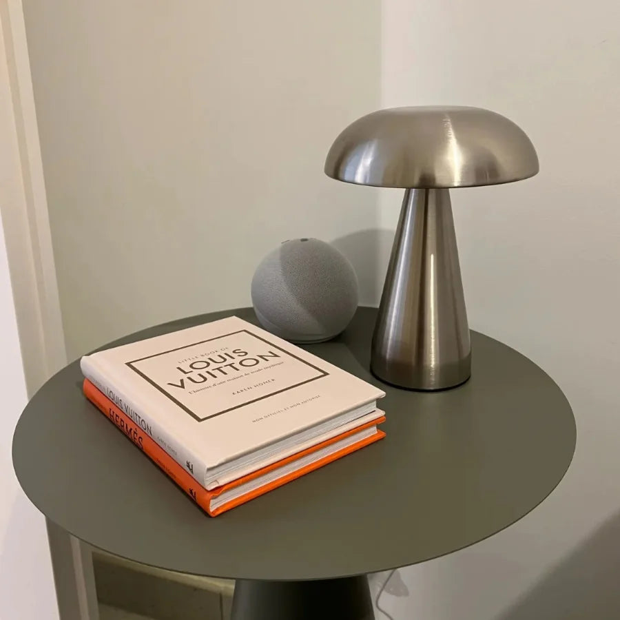 Retro Mushroom LED Table Lamp Touch 3Colors Bedside Lamp Rechargeable Reading Lights for Bedroom Restaurant Bar Room Decor Light
